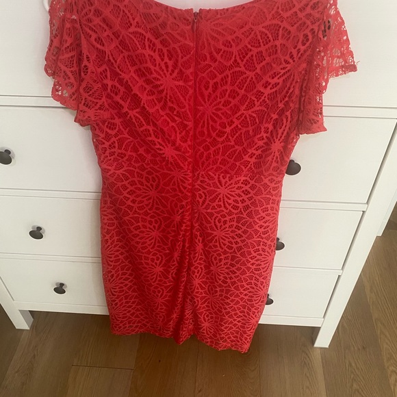 Coral coloured formal dress - Picture 3 of 3